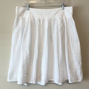 Liz Claiborne White Eyelet Skirt
